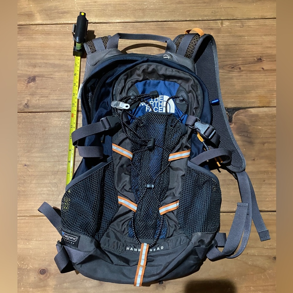 The North Face Hammerhead hiking backpack, great condition!
